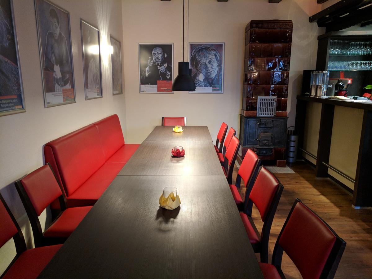 Aprotos Lueneburger Hof Hotel Мунстер им Хайдекрайс Екстериор снимка