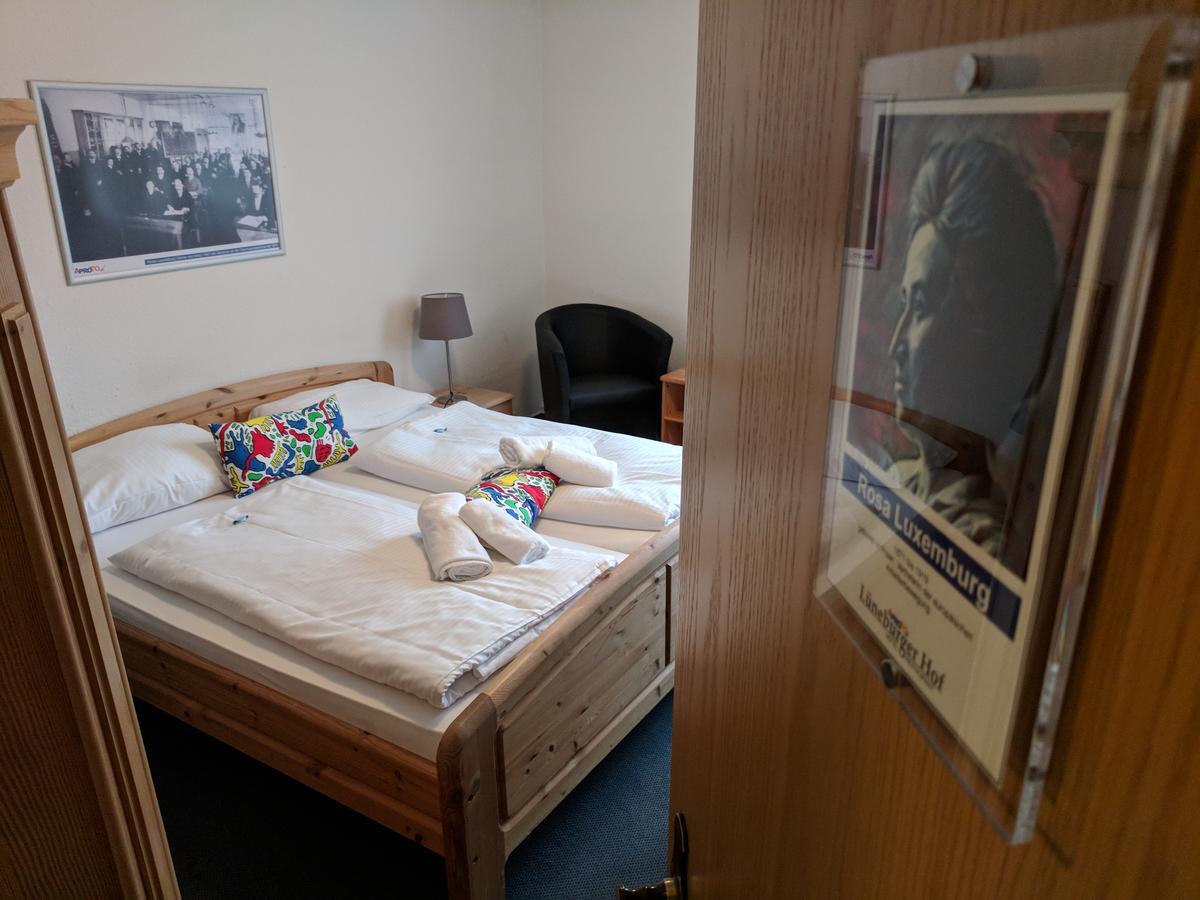 Aprotos Lueneburger Hof Hotel Мунстер им Хайдекрайс Екстериор снимка